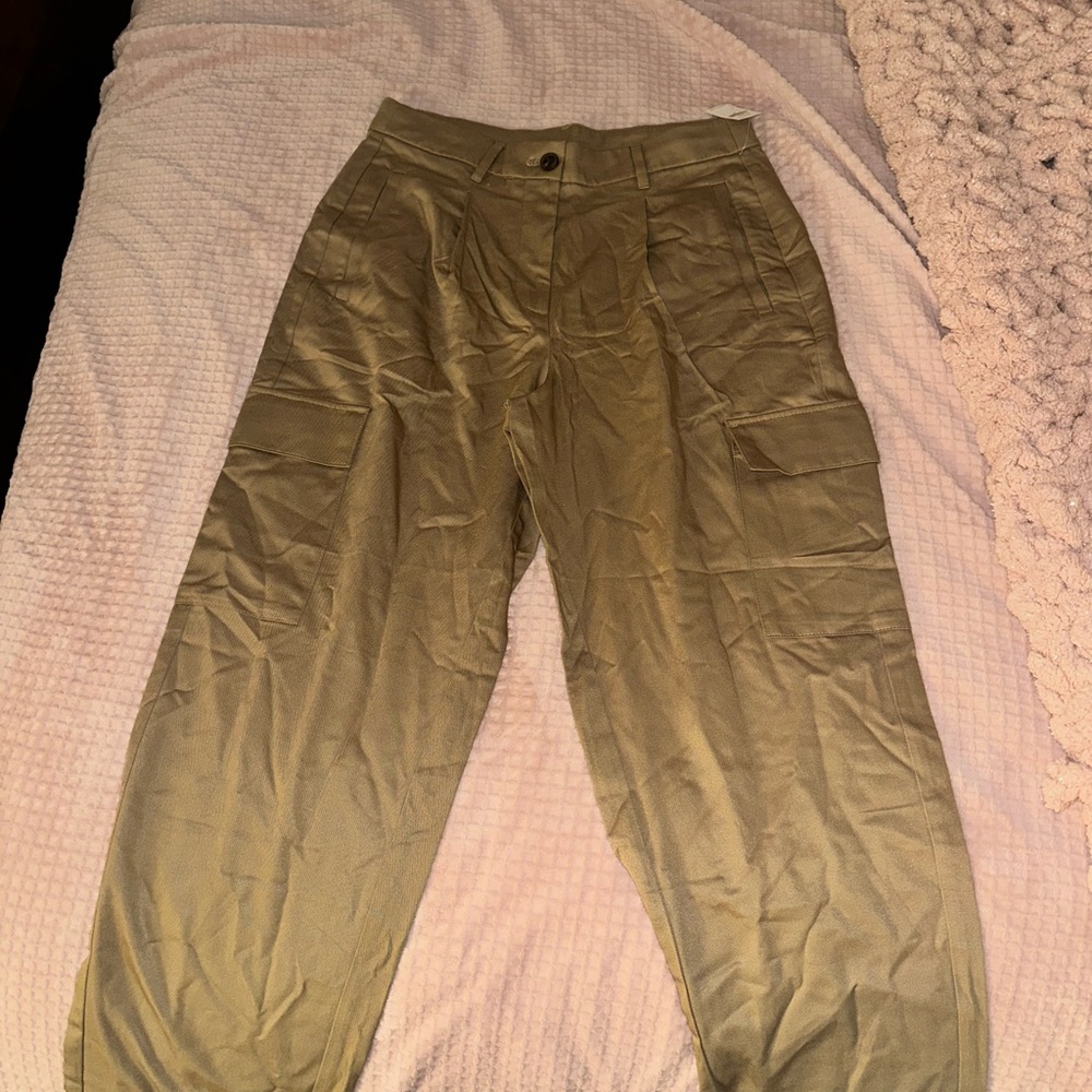 Women’s Tan Cargo Pants Extra High Rise
